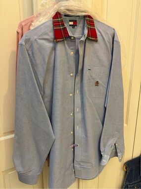 Tommy Hilfiger Light Blue Oxford Shirt with Red Plaid Collar XL unisex Classic